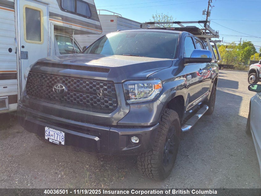 5TFAY5F15JX702656 2018 TOYOTA TUNDRA photo no. 2
