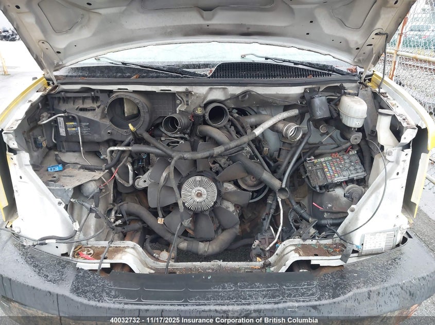 2007 Chevrolet Express G3500 VIN: 1GBJG312471105151 Lot: 40032732