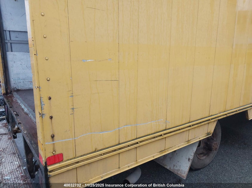 2007 Chevrolet Express G3500 VIN: 1GBJG312471105151 Lot: 40032732