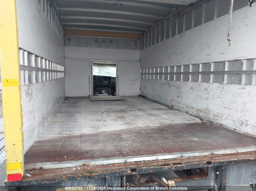 2007 Chevrolet Express G3500 VIN: 1GBJG312471105151 Lot: 40032732