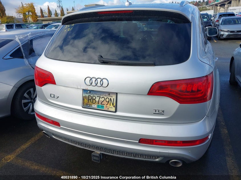 WA1MMCFE6BD003873 2011 AUDI Q7 photo no. 17