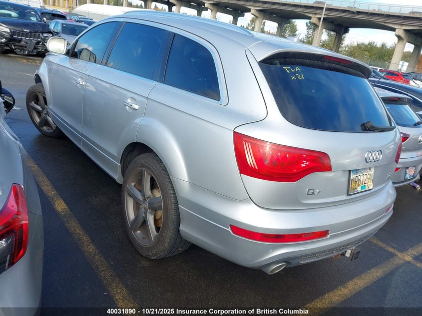 WA1MMCFE6BD003873 2011 AUDI Q7 photo no. 3