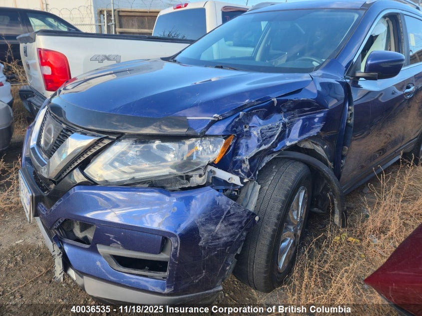 5N1AT2MV6HC845776 2017 NISSAN ROGUE photo no. 2
