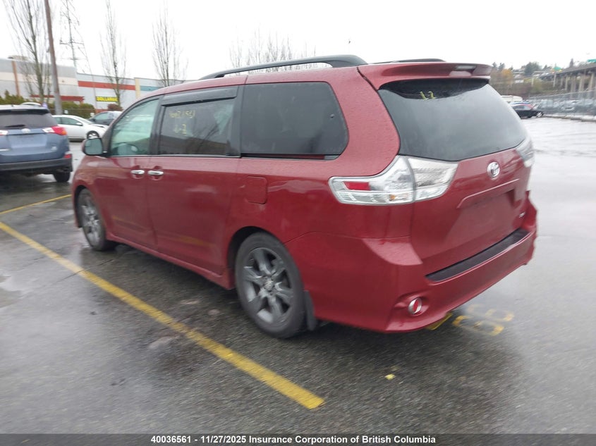 5TDXK3DCXFS600089 2015 TOYOTA SIENNA photo no. 3