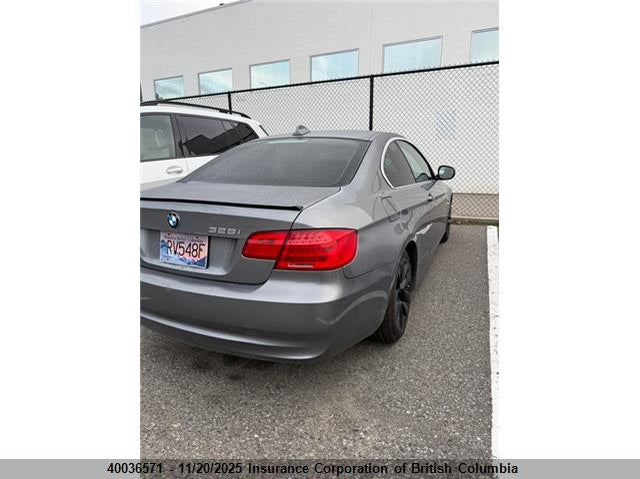 WBAKF3C56BE442896 2011 BMW 3ER photo no. 4