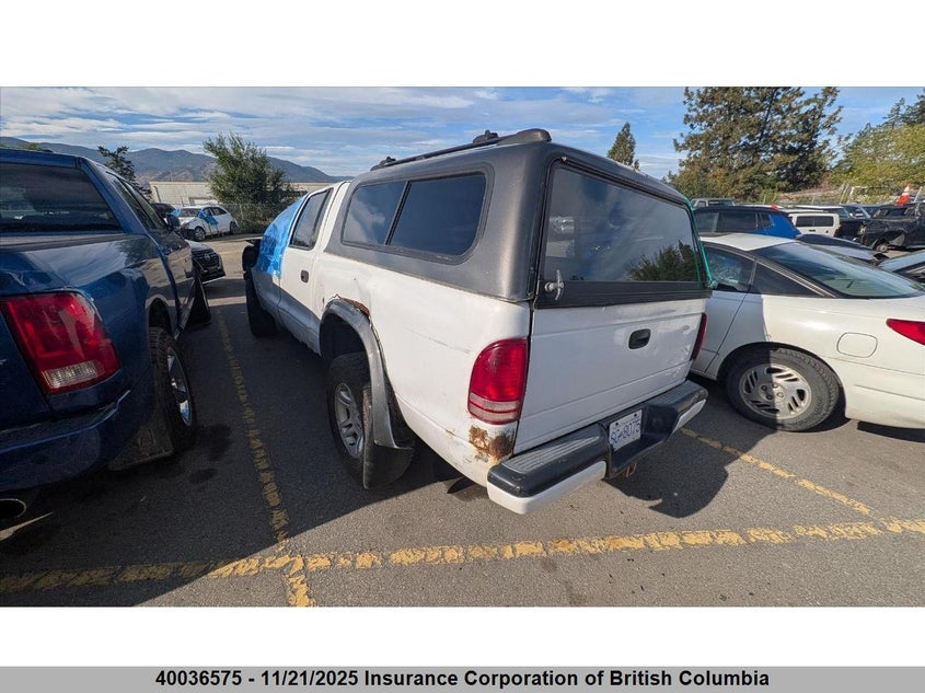 1D7HG38K24S727985 2004 DODGE DAKOTA photo no. 3