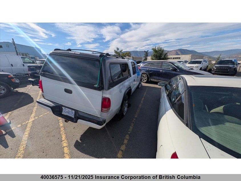 1D7HG38K24S727985 2004 DODGE DAKOTA photo no. 4