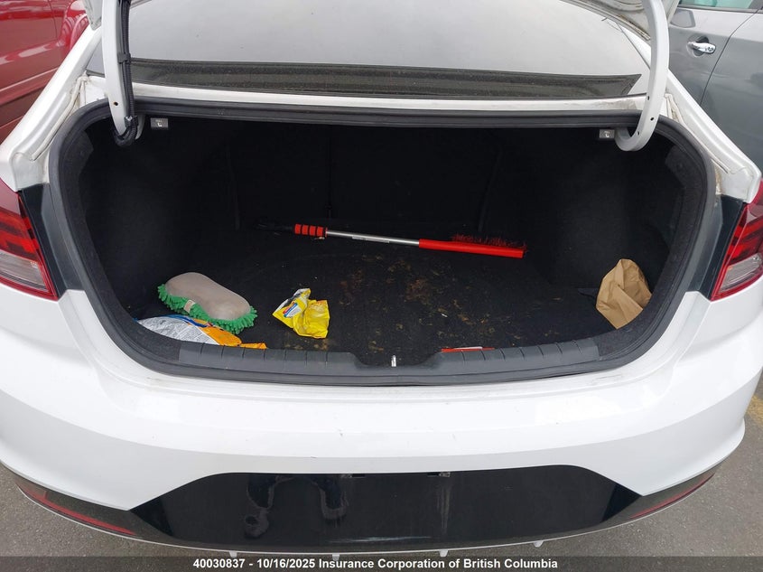 KMHD84LFXLU080045 2020 HYUNDAI ELANTRA photo no. 22