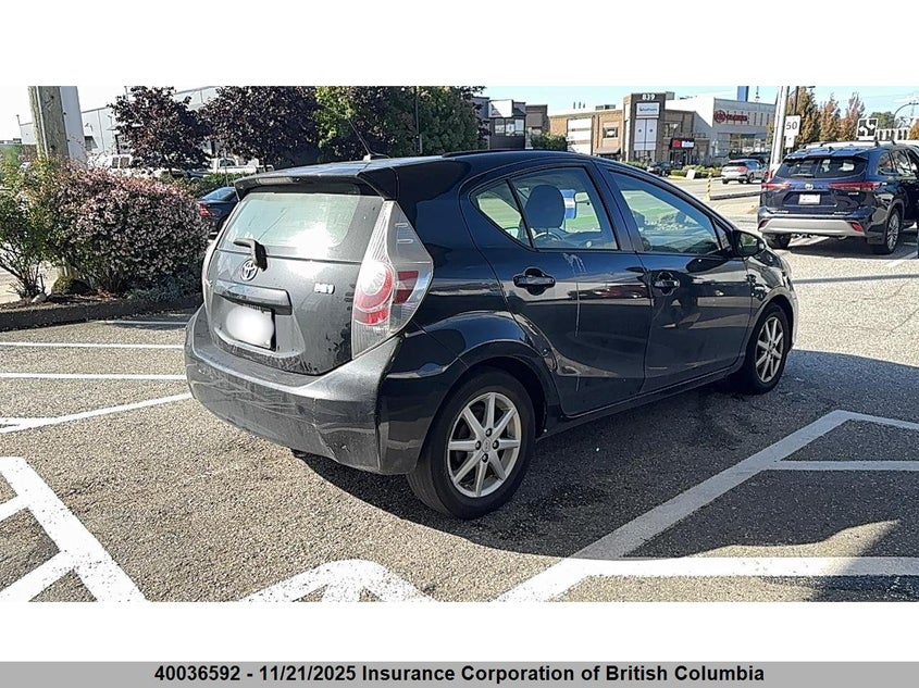 JTDKDTB37E1570634 2014 TOYOTA PRIUS photo no. 10