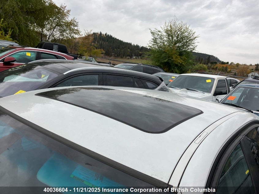 WBAVC93567K032407 2007 BMW 3ER photo no. 6