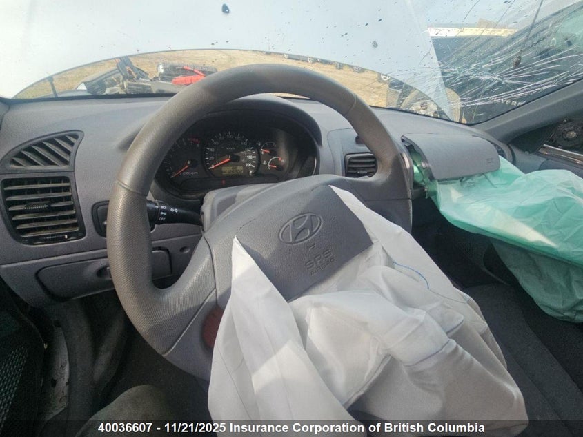 KMHCG35C94U297339 2004 HYUNDAI ACCENT photo no. 10