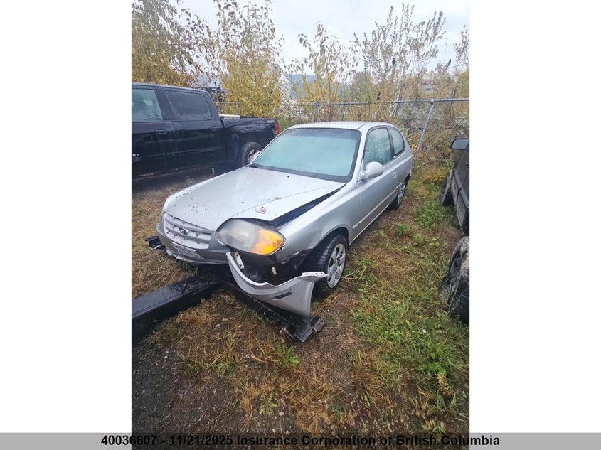 KMHCG35C94U297339 2004 HYUNDAI ACCENT photo no. 2