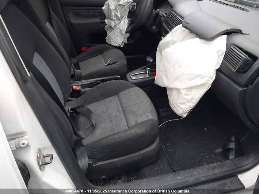 9BWEL61J574011396 2007 VOLKSWAGEN GOLF photo no. 5