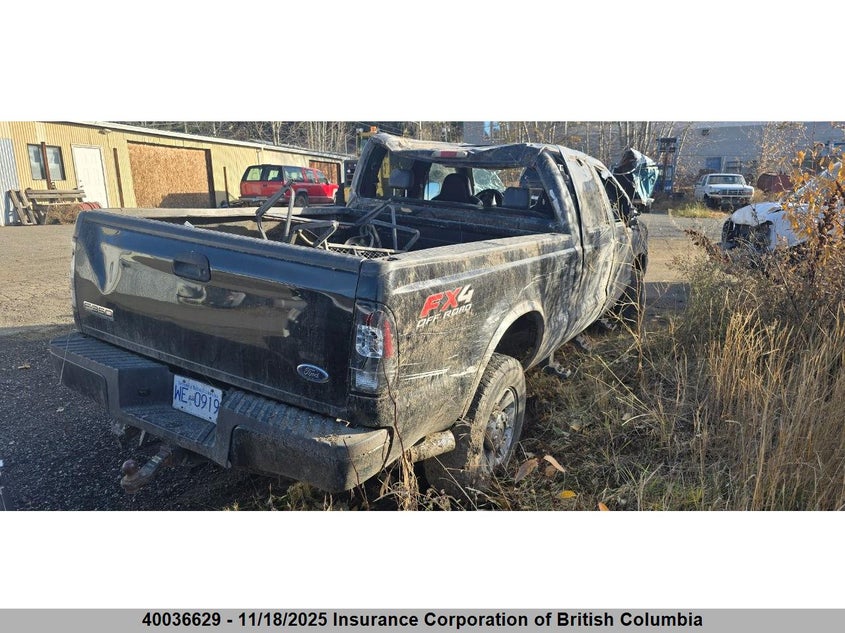 1FTWW31P35EB61975 2005 FORD F350 photo no. 4