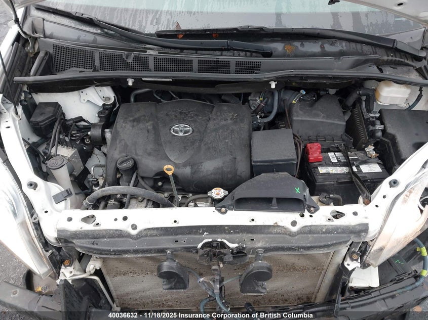 5TDKZ3DC6KS997462 2019 TOYOTA SIENNA photo no. 10