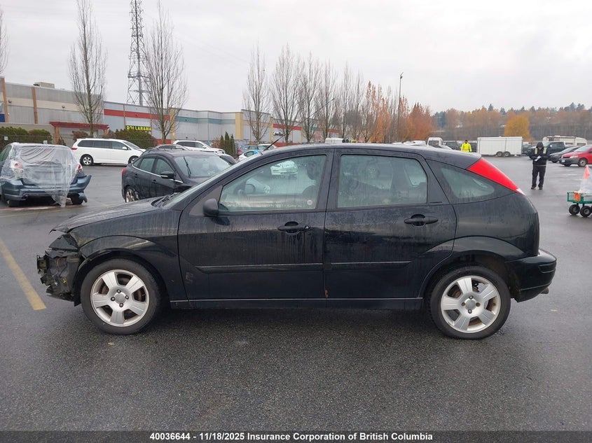 3FAFP37N95R114133 2005 FORD FOCUS photo no. 15