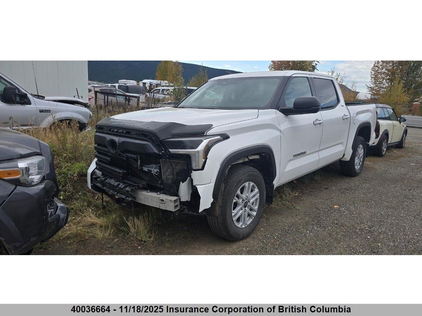 5TFLA5DB5RX196590 2024 TOYOTA TUNDRA photo no. 2