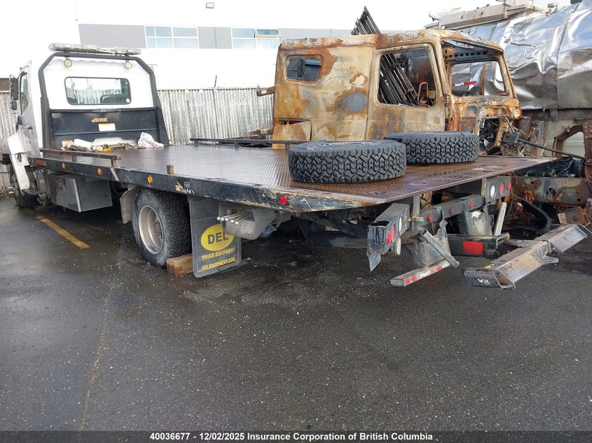 2AYNE8JP6G3S13581 2016   photo no. 3