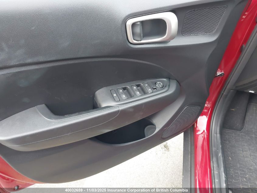 2025 Hyundai Venue Sel/Limited VIN: KMHRC8A34SU359705 Lot: 40032659