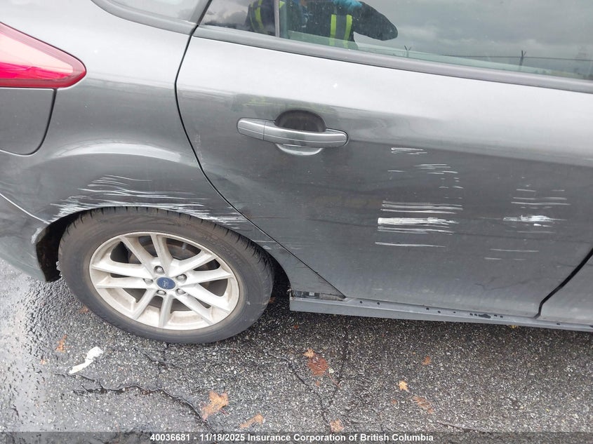 1FADP3K2XGL353647 2016 FORD FOCUS photo no. 19