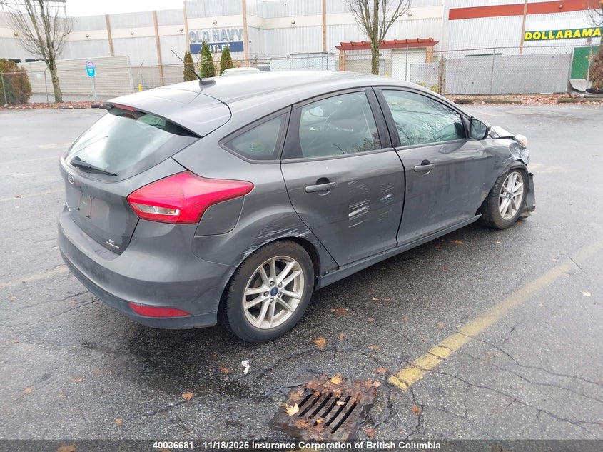 1FADP3K2XGL353647 2016 FORD FOCUS photo no. 4
