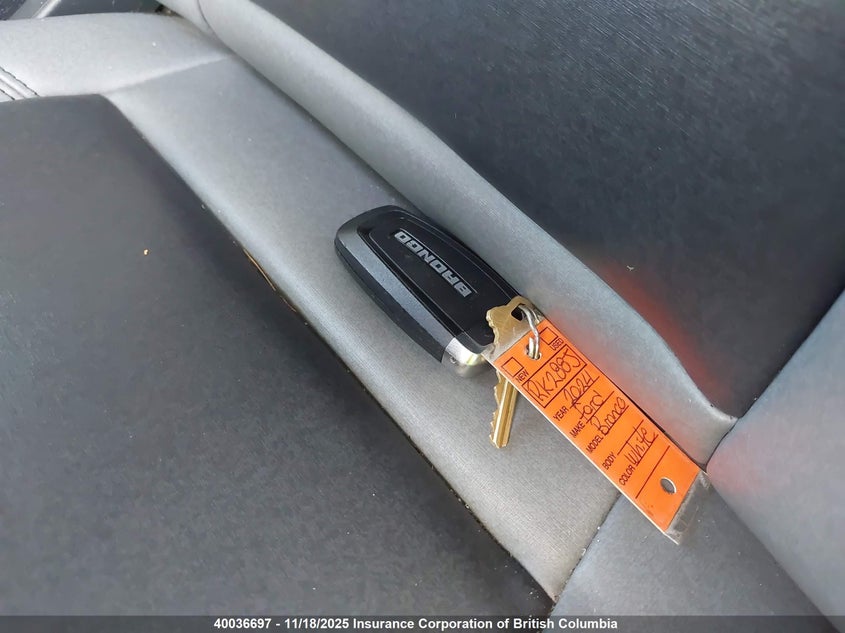 2024 Ford Bronco Black Diamond VIN: 1FMDE1BH2RLA62261 Lot: 40036697