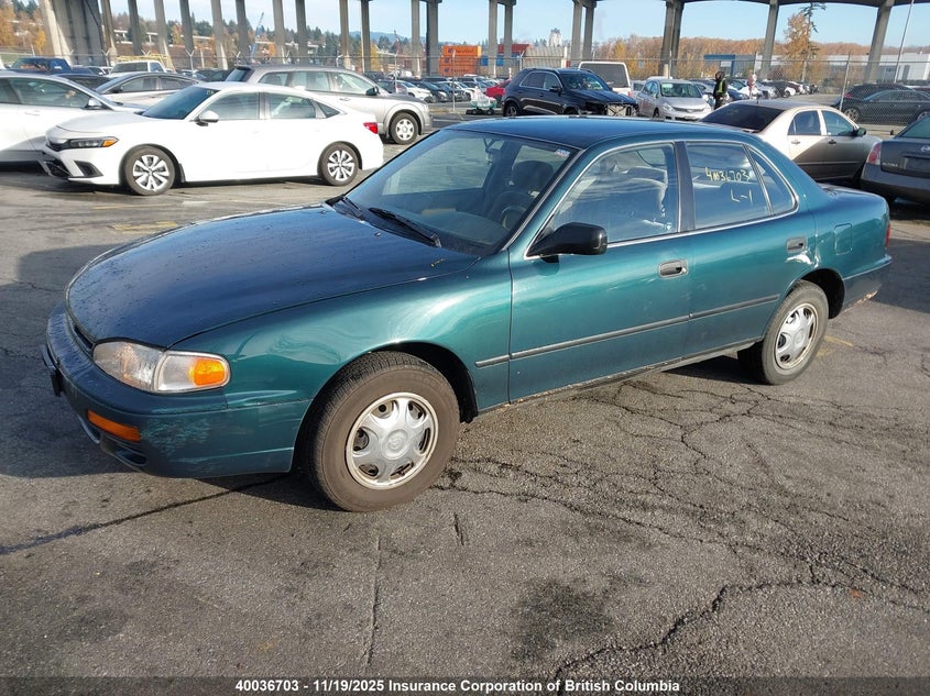 4T1BG12K8TU750229 1996 TOYOTA CAMRY photo no. 2