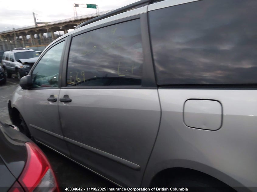 5TDZK29C99S286662 2009 TOYOTA SIENNA photo no. 14