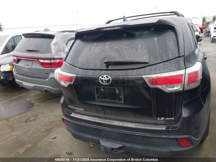 5TDBKRFH4FS189939 2015 TOYOTA HIGHLANDER photo no. 16