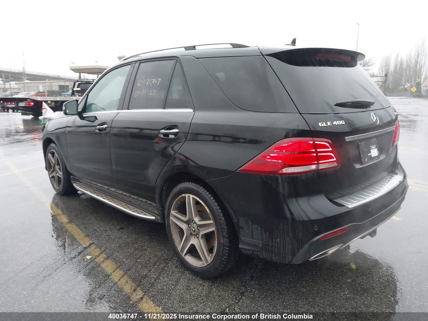 4JGDA5GB9JB031686 2018 MERCEDES-BENZ GLE photo no. 3