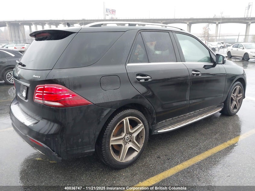 4JGDA5GB9JB031686 2018 MERCEDES-BENZ GLE photo no. 4