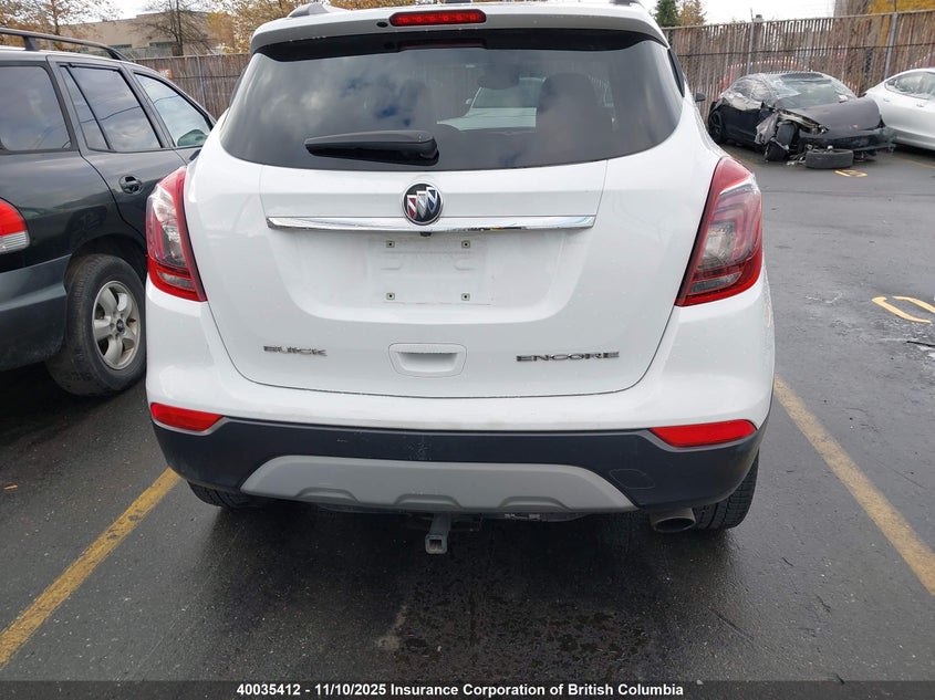 2018 Buick Encore Preferred VIN: KL4CJASB1JB672017 Lot: 40035412