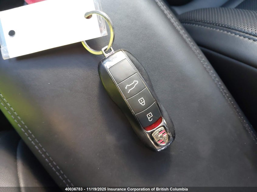 WP1AA2A59MLB16761 2021 PORSCHE MACAN photo no. 11