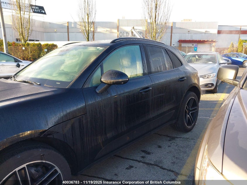 WP1AA2A59MLB16761 2021 PORSCHE MACAN photo no. 14