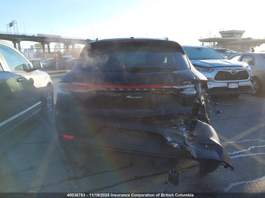 WP1AA2A59MLB16761 2021 PORSCHE MACAN photo no. 16