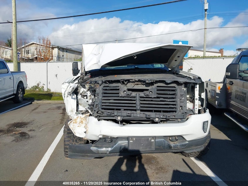 3GCUKRECXJG100154 2018 CHEVROLET SILVERADO photo no. 12