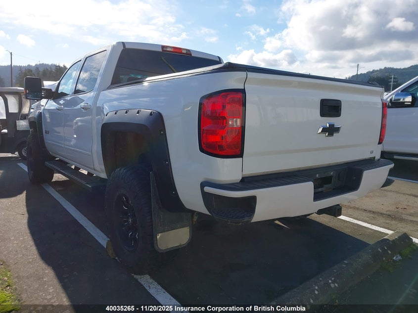 3GCUKRECXJG100154 2018 CHEVROLET SILVERADO photo no. 3