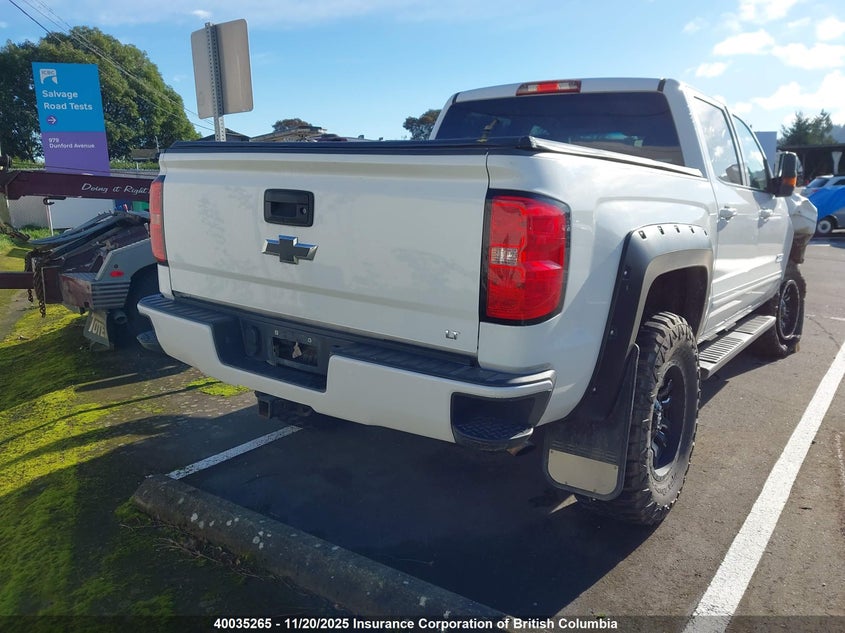 3GCUKRECXJG100154 2018 CHEVROLET SILVERADO photo no. 4