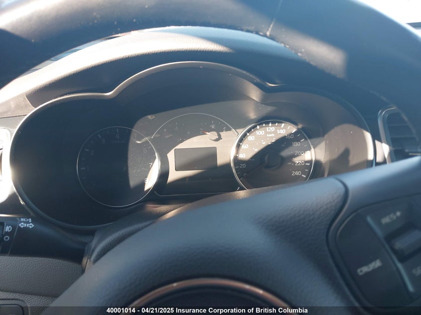 KNAHU8A34F7080396 2015 KIA RONDO photo no. 7
