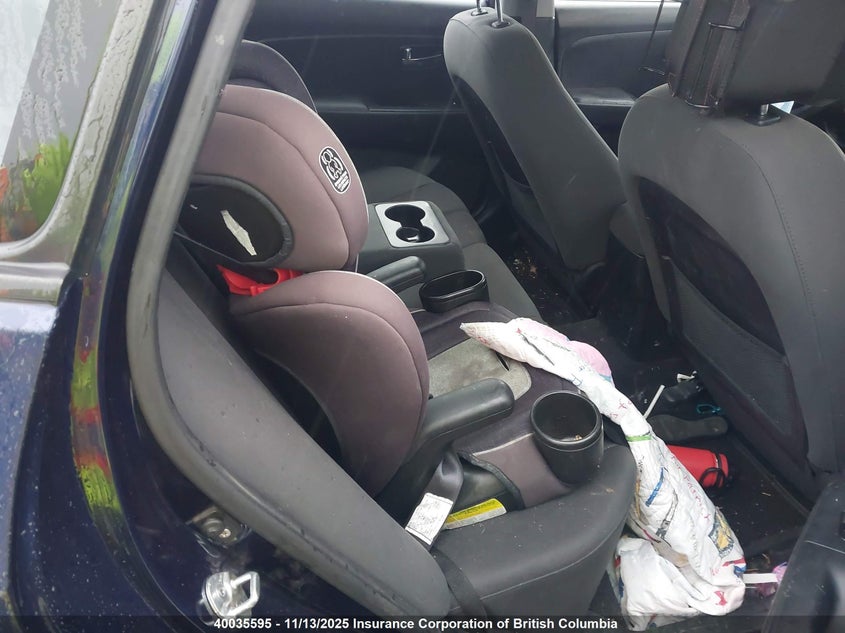 KMHDU4BD0AU126961 2010 HYUNDAI ELANTRA photo no. 8