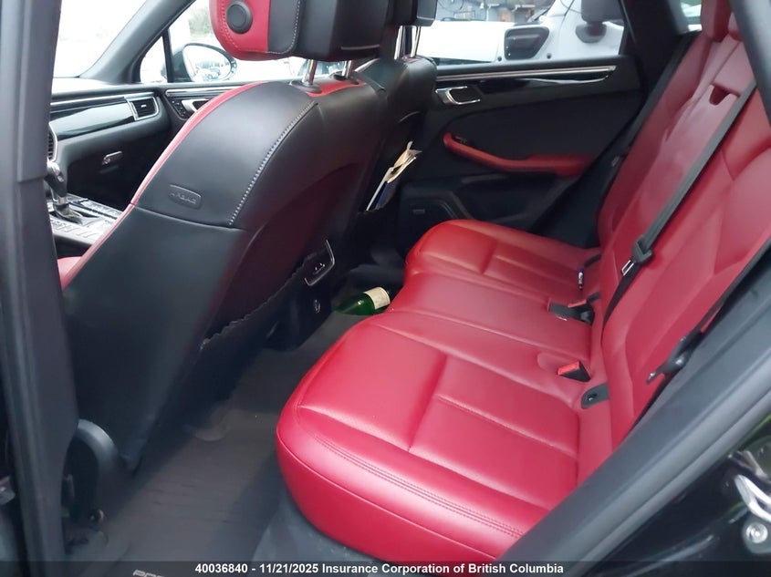 WP1AB2A58JLB38405 2018 PORSCHE MACAN photo no. 8