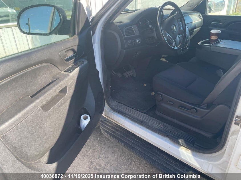 1GNSKHE72DR190187 2013 CHEVROLET SUBURBAN photo no. 12