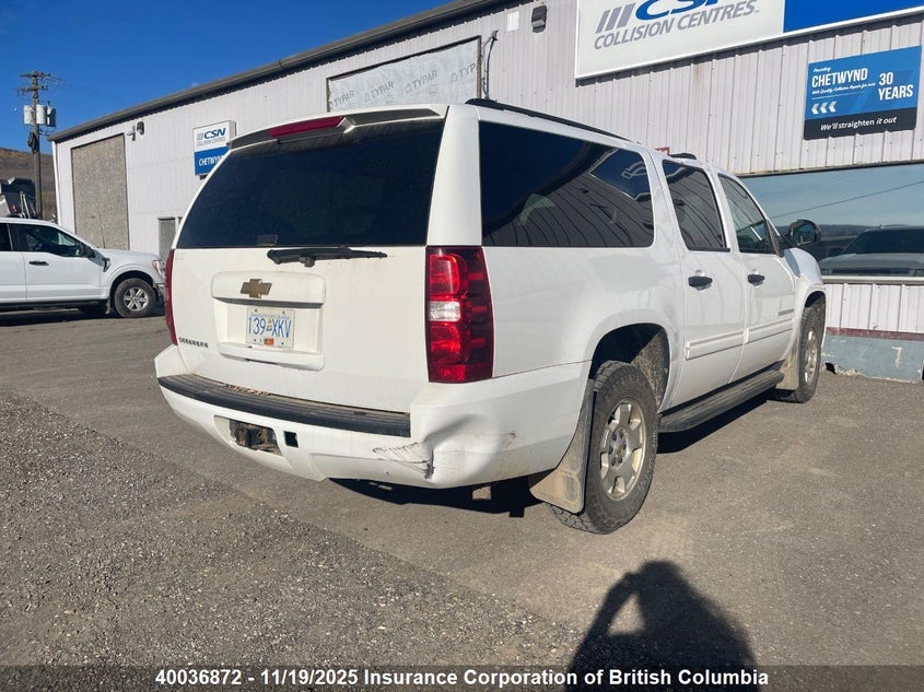 1GNSKHE72DR190187 2013 CHEVROLET SUBURBAN photo no. 4