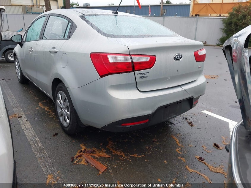 KNADM4A33C6082214 2012 KIA RIO photo no. 3