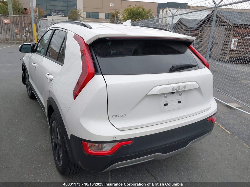 KNDCR3L15S5138728 2025 KIA NIRO photo no. 3
