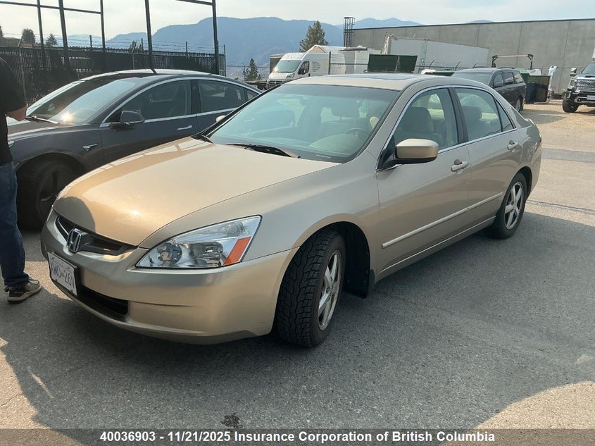 1HGCM56603A813705 2003 HONDA ACCORD photo no. 2
