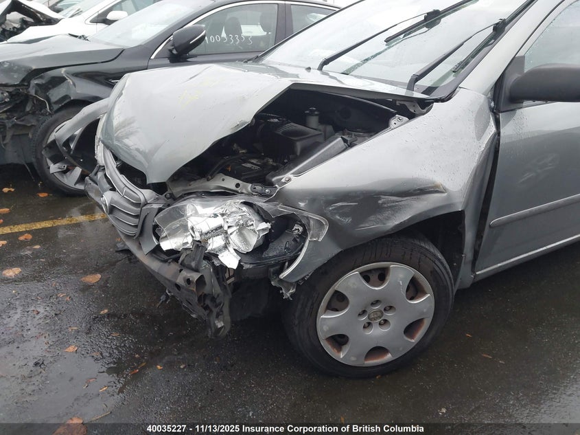 2004 Toyota Corolla Ce/Le/S VIN: 2T1BR32E74C792555 Lot: 40035227