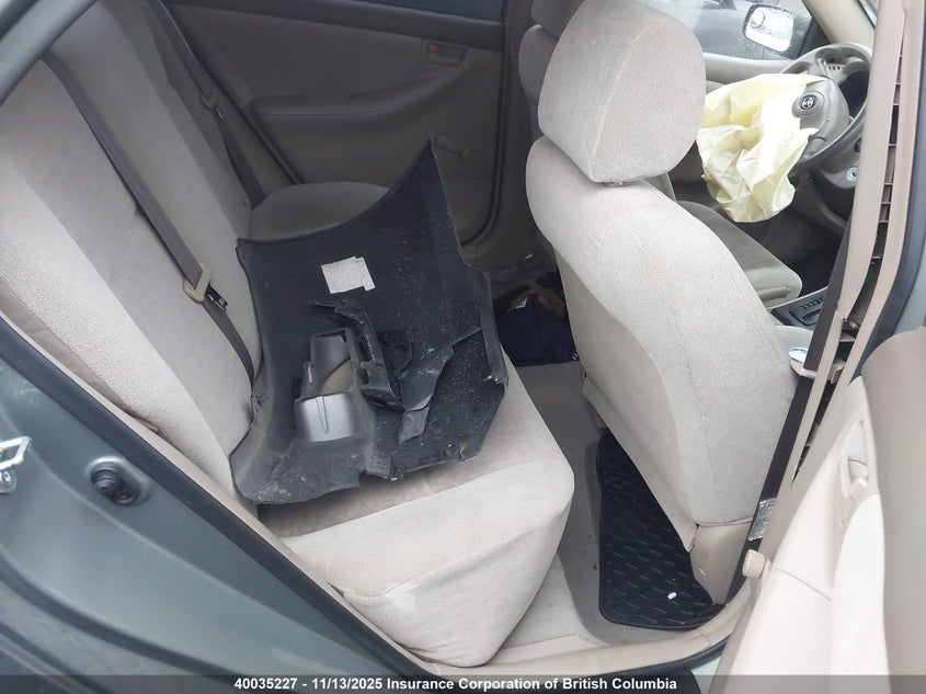 2004 Toyota Corolla Ce/Le/S VIN: 2T1BR32E74C792555 Lot: 40035227