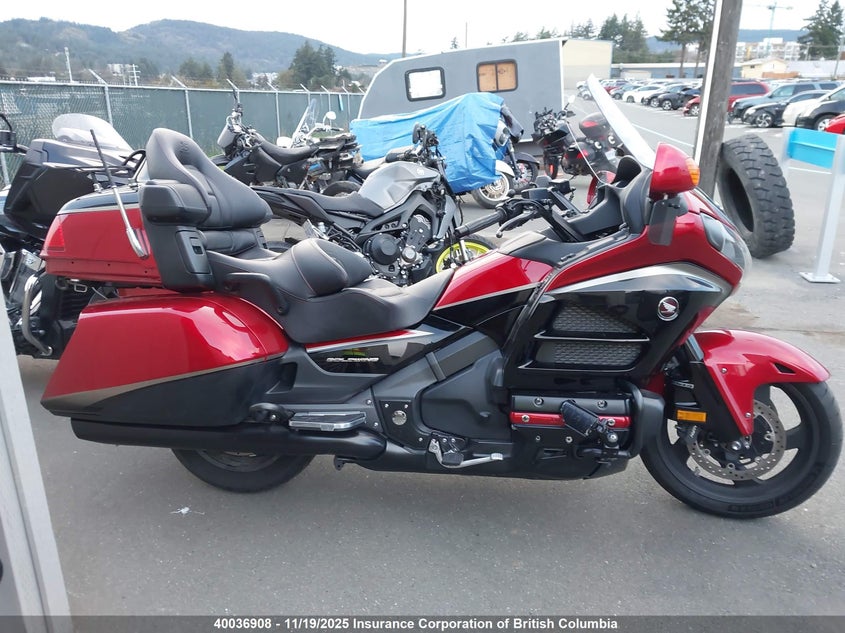 JH2SC68XXFK100082 2015 HONDA GL1800C photo no. 15