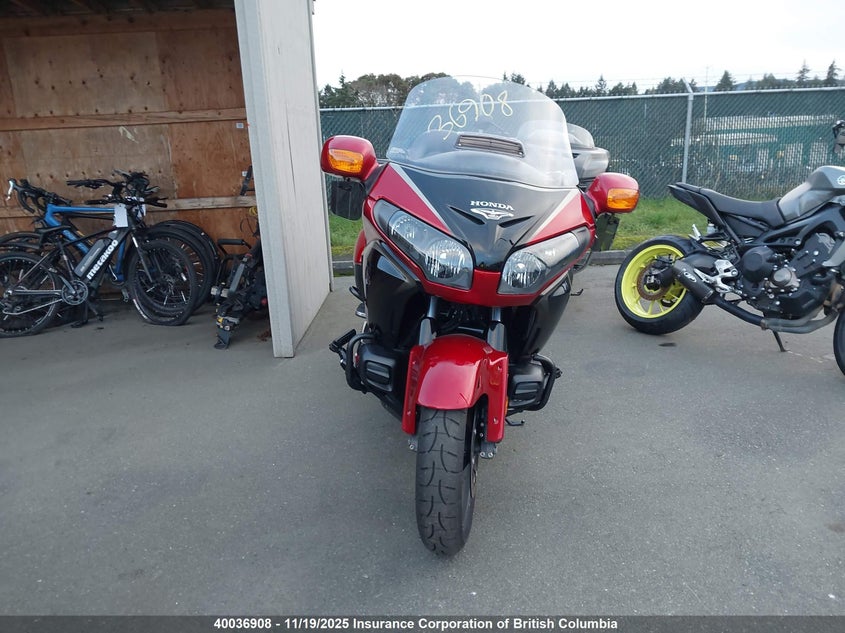 JH2SC68XXFK100082 2015 HONDA GL1800C photo no. 21